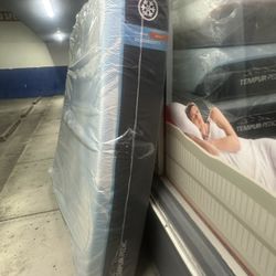 King Queen Size Tempurpedic ProAdapt,  ProBreeze,  LuxeBreeze Mattress  Pro Breeze /Luxe Adapt /Pro Adapt /Adapt /cloud /Tempur pedic contour Supreme 