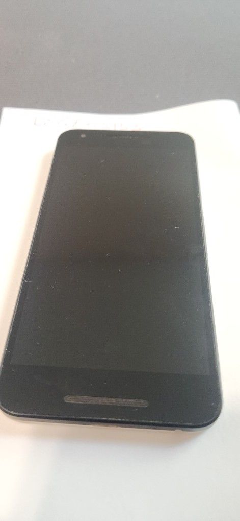 LG Nexus 5X (with original box, No Charger)