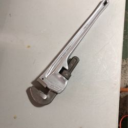 Aluminum Heavy Duty 24” Pipe Wrench 