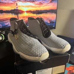Jordan Future PREMIUM metallic Silver Size 9