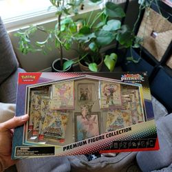 Prismatic Figurine Collection Box: Pokemon TcG