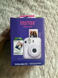 BRAND NEW IN BOX INSTAX POLAROID CAMERA