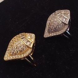  ELEGANT SILVER TONE TEARDROP ZIRCONIA RING & GOLD TONE IS AVAILABLE TOO...( $15 EACH!! ) SIZE 7 