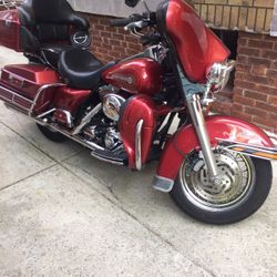 06 Harley Ultra glide 