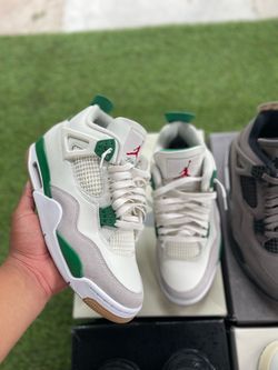 Jordan 4 Pine Green