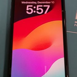 iPhone 11 - 64GB - Cricket Wireless Only - Great Condition