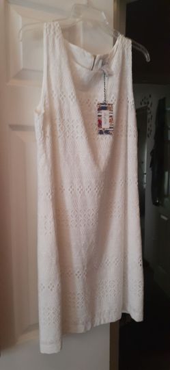 New 79936 lined eyelet dress size 6