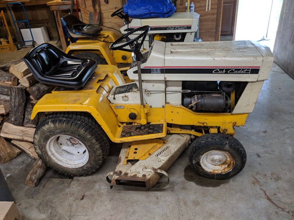 1972 Cub Cadet Tractor 129 Hydrostatic