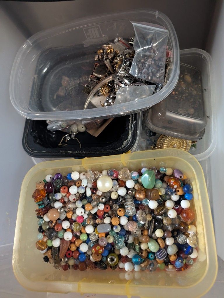 Jewelry Making Supplies!!