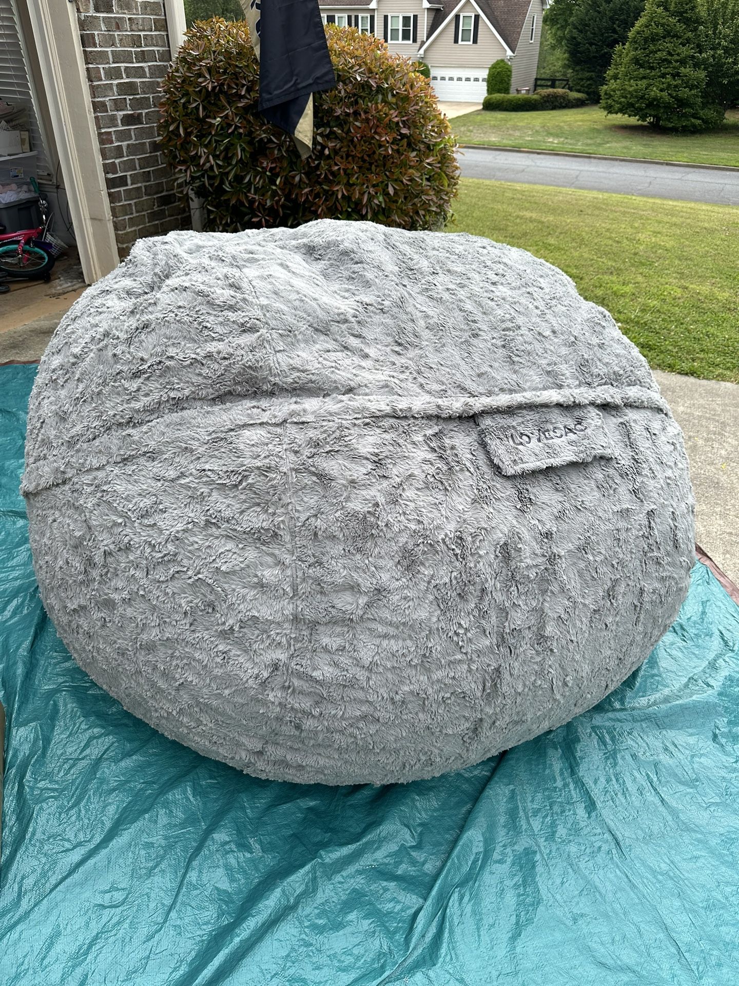 Sacs, BigOne And Squattoman, Cover: Chinchilla Dense Phur, Like New, Perfect Condition