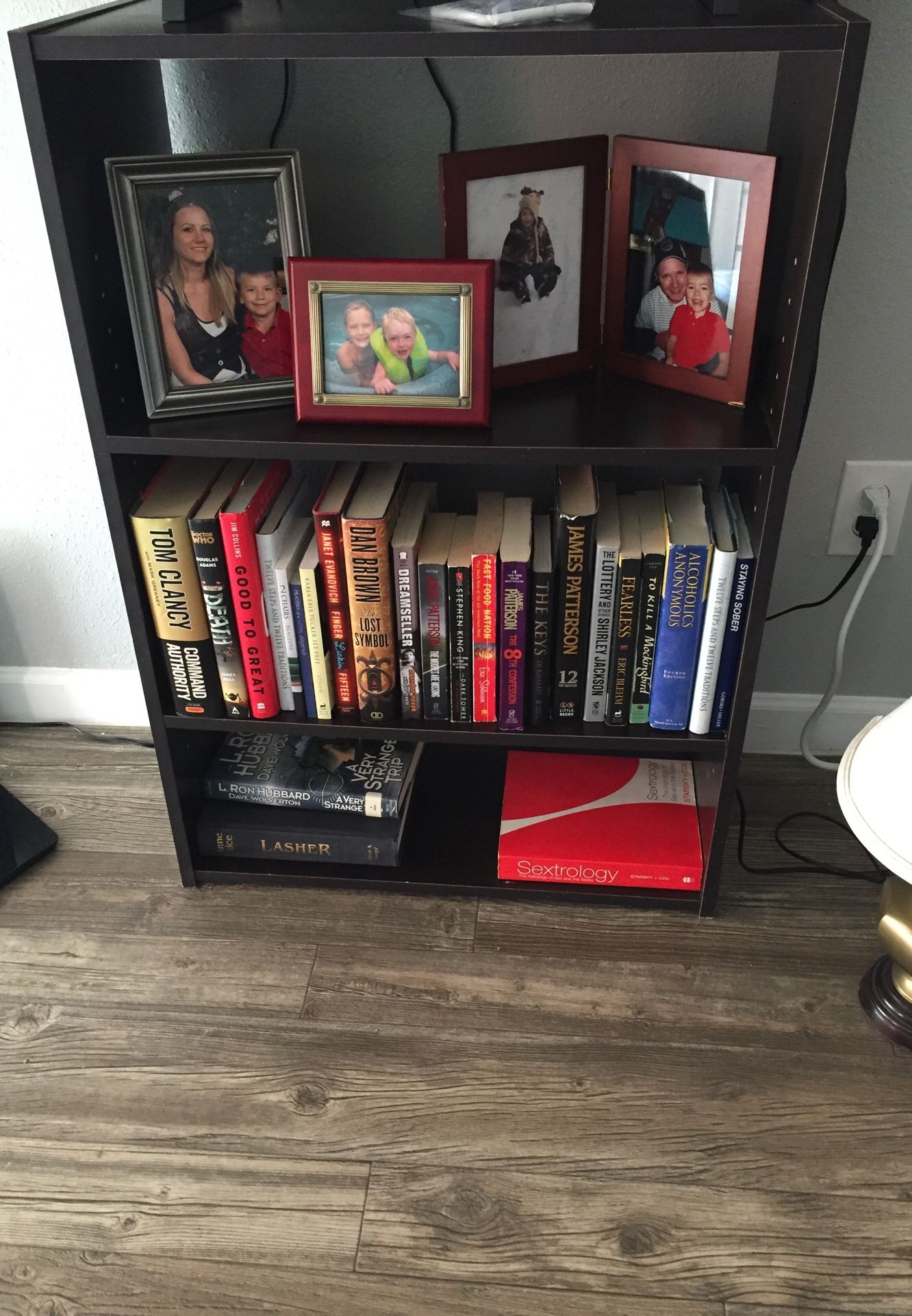 Small book shelf