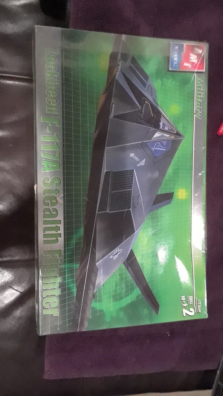 Stealth fighter model kit new unopened