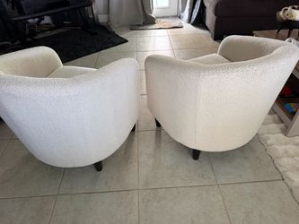 Accent chair/ living room  175 for both!