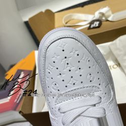Louis Vuitton Sneakers for Sale in Bronx, NY - OfferUp