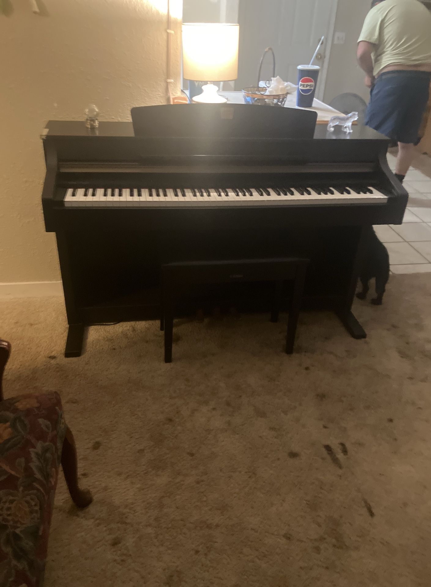 Yamaha Clavinova Clp-330