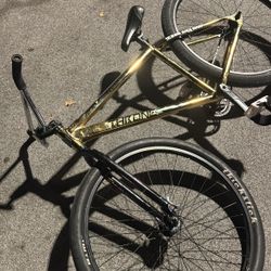 Throne Bike 