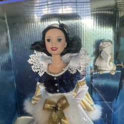 NIB Snow White Doll