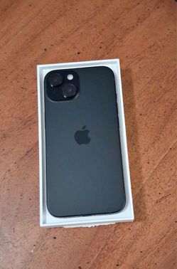 Apple iPhone 15 5G