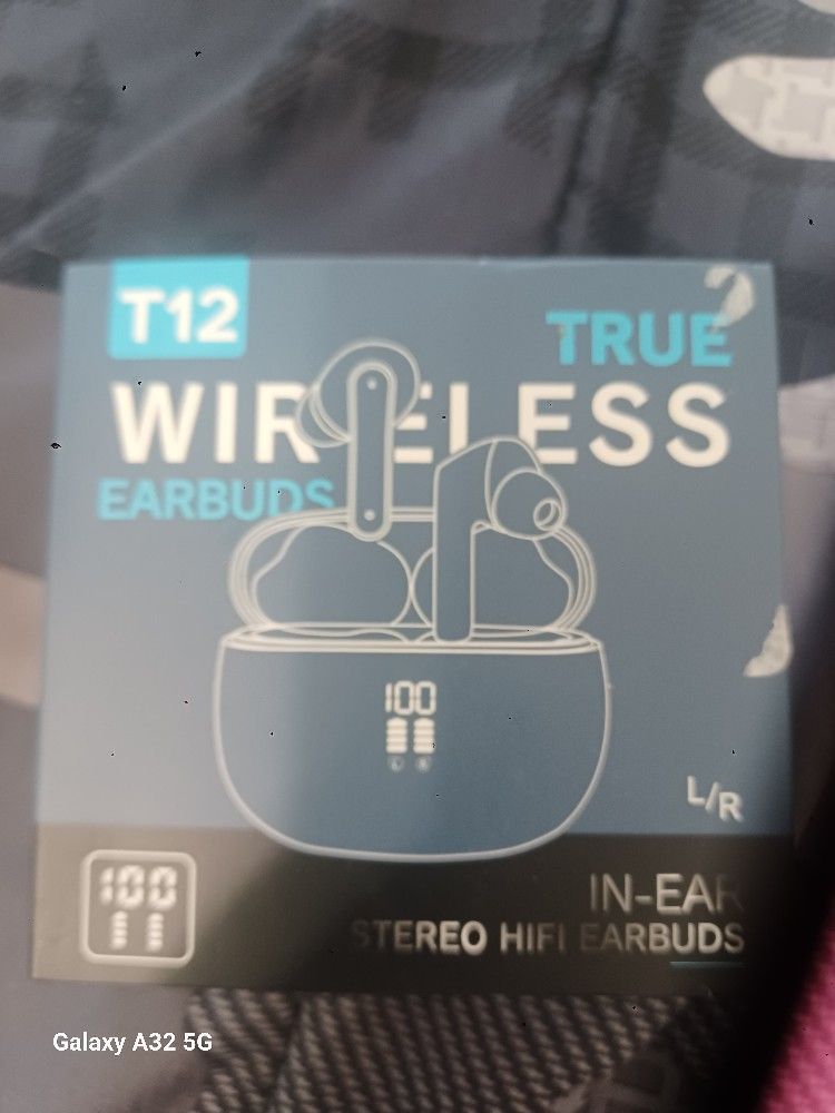 Earbuds