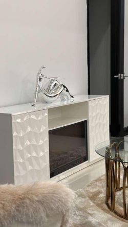 Modern TV Stand For Sale. Ask For Price 