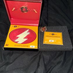 The Flash Painted Batman Badge Pin And Ring With Certification Of Authenticity 