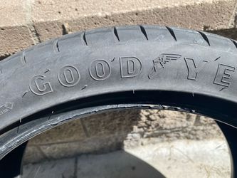 2 Used tires, 245/40zR20 FREE! Come and take them.
