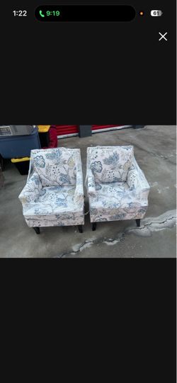 Chair set!! Excellent condition