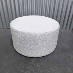 (brand new) 18/24 inches ottoman 24"