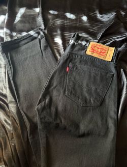 Men’s black 501