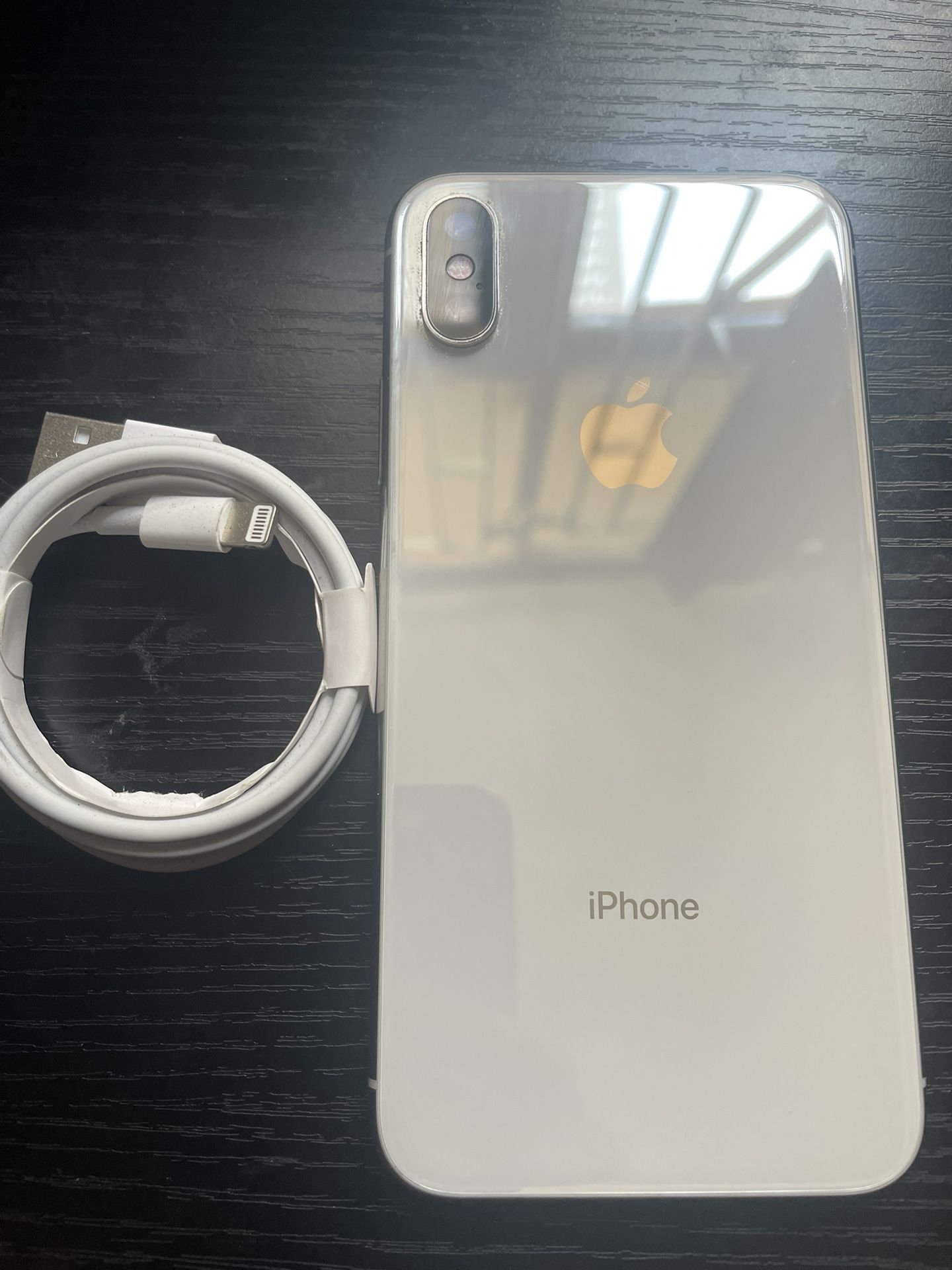 Apple iPhone X 64gb Fully Unlocked