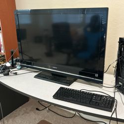 Sony Bravia KDL-40V5100 40” LCD Color TV With Remote 