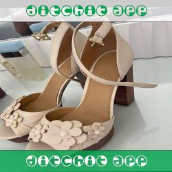 decision everybody Event Fashion Shine with Sophisticated and Modern Styles