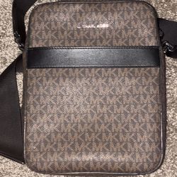 Michael Kors Cross Bodybag 