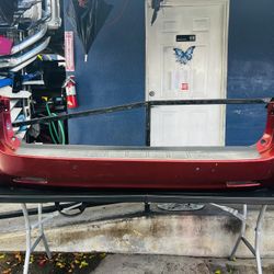Toyota Sienna 2012-2020 Rear Bumper Oem
