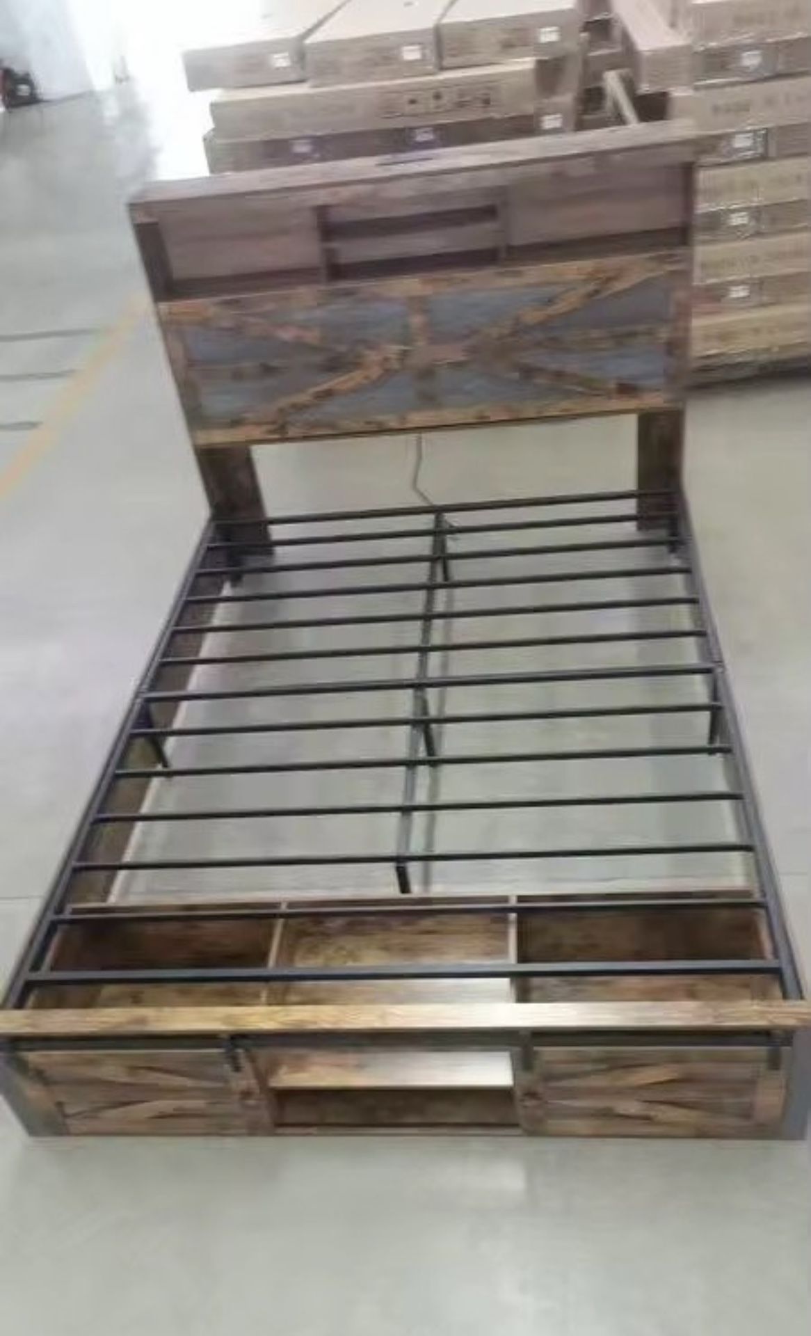 BED FRAME QUEEN SIZE WITH STORAGE DRAWERS BRAND NEW IN BOX!!!