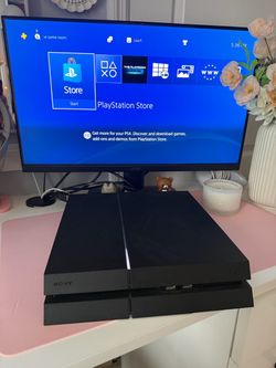PlayStation 4 upgraded 2TB w/controllers