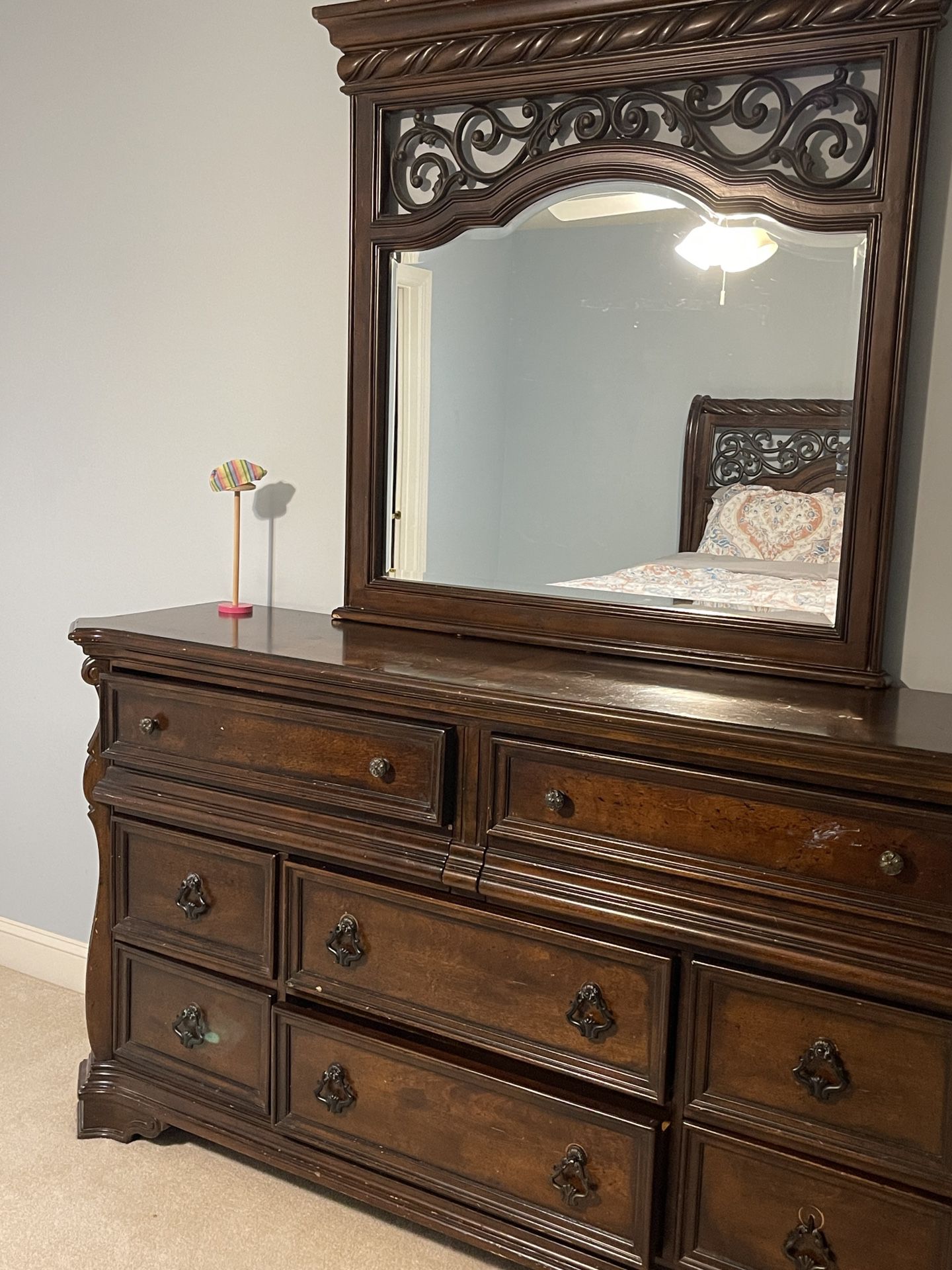 Raymour & Flanigan Bedroom Set For Sell