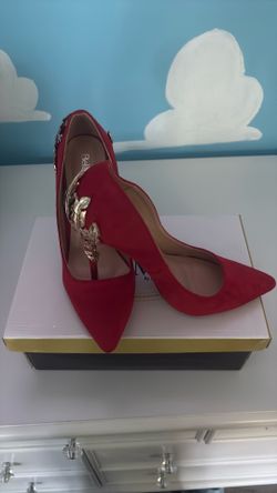 Red and gold leafs high heel