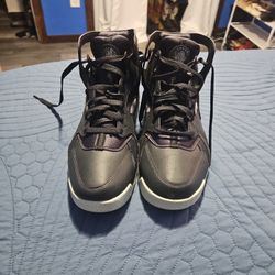 Nike Air Size 13  Men