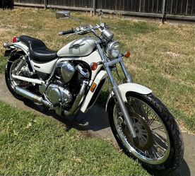 Suzuki Boulevard s50