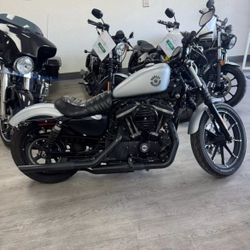 2022 Harley-Davidson Sportster 883
