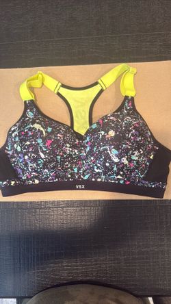 Victoria’s Secret sports bra Victoria’s Secret sports bra