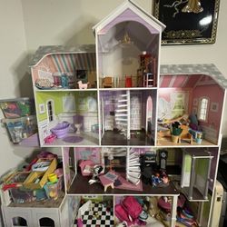 doll House