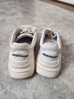 Joshuas Womans Sneakers Size 36/ 6 US
