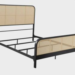 Lanewood Cain bed frame new