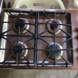 COOCKTOP  STAINLESS STEEL GAS GENERAL ELECYRIC 