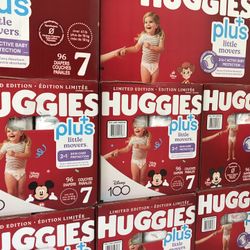 Huggies Little Movers Plus Size 7/96 Diapers 