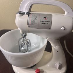 Vtg Model K Hamilton Beach Stand Mixer with Attachment &Pyrex Mixing Bowl Tested
