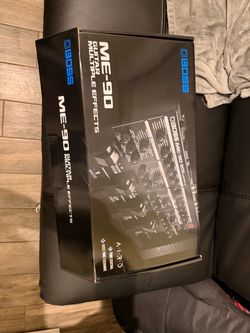BossME-90 pedal board, with power cord, and amp cord