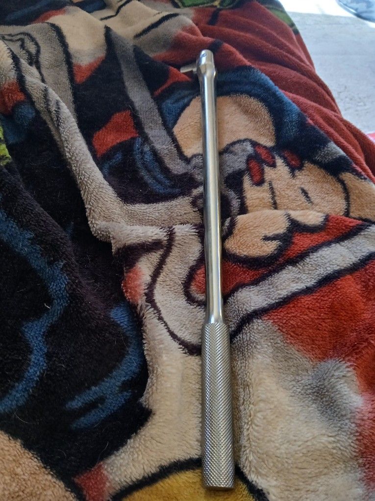 LARGE BREAKER BAR 17.5IN 